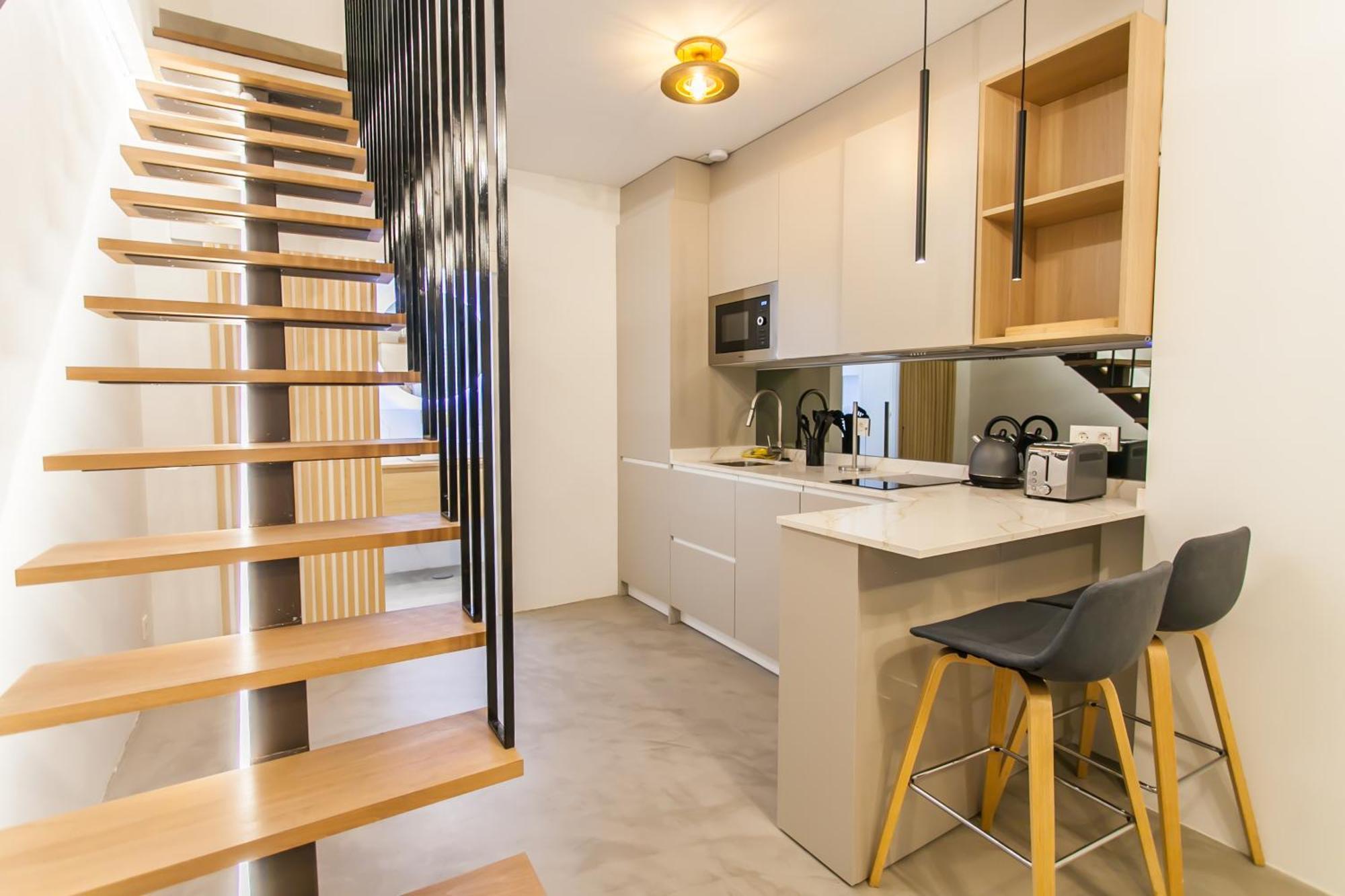 Guernica Luxury Duplex - Location, Light, And Art Appartement Madrid
